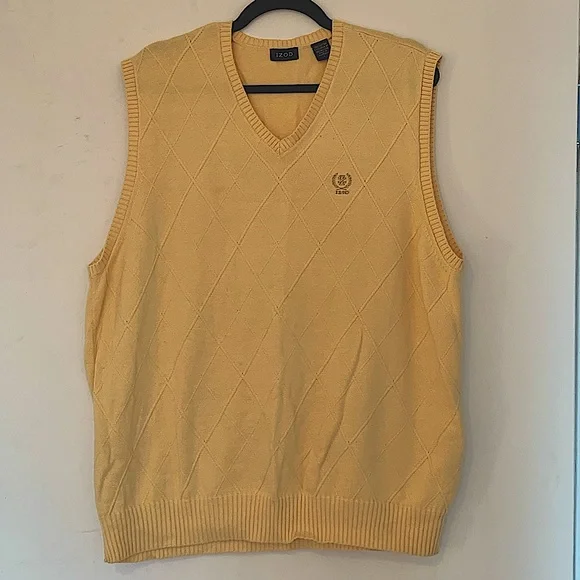 Vintage Izod Men’s Yellow Sweater Vest, Size L - Picture 1 of 6